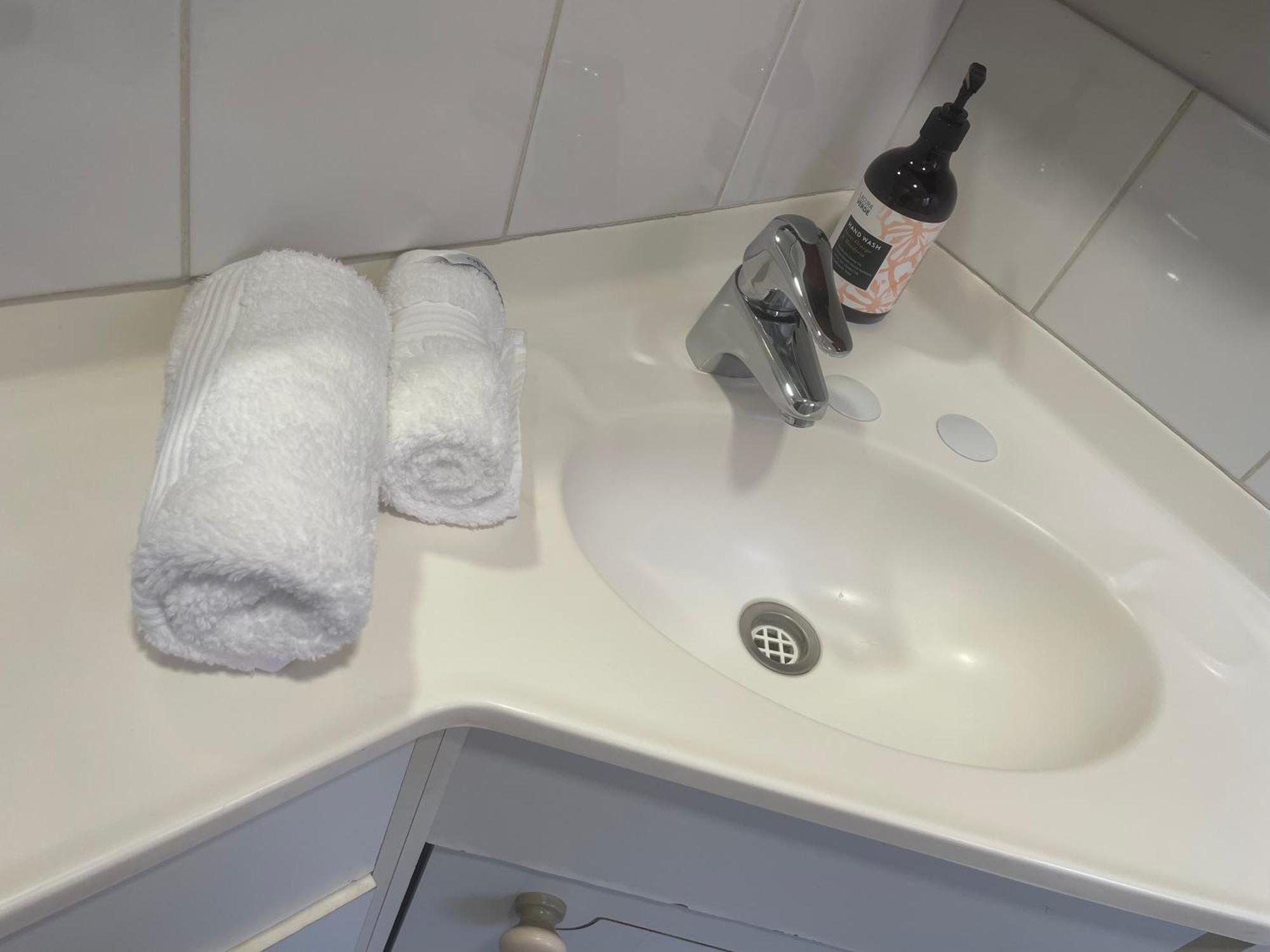 Spacious Studio Unit Rochedale South Zewnętrze zdjęcie